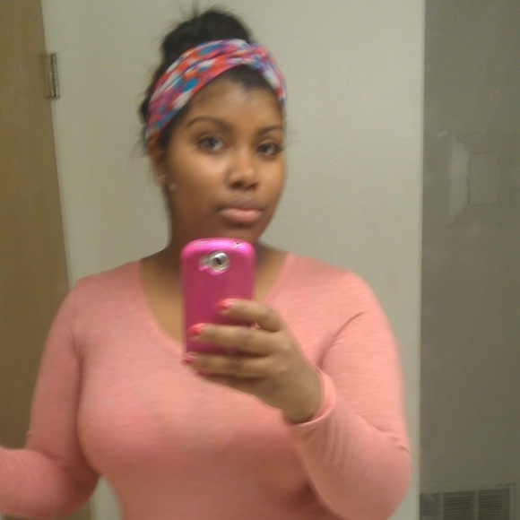 Meet your Posher, Sherece - Picture 1 of 1